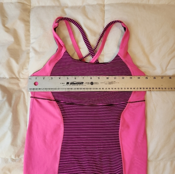 Lululemon Women's Tank - Picture 7 of 8